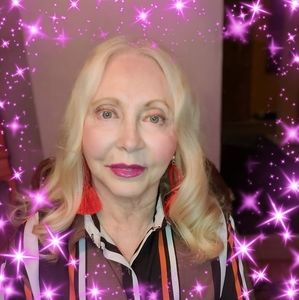 Meet your Posher, Janet